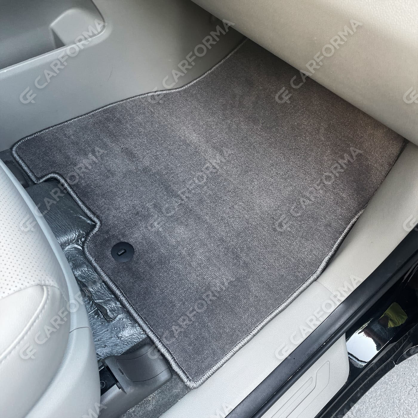 Ворсовые коврики на KIA Carnival III 7 мест 2014&nbsp;-&nbsp;2021 в Ставрополе