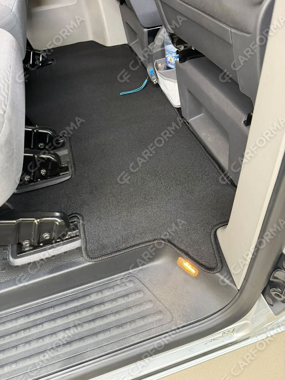 Коврики на Volkswagen Caravelle (T6.1) 2019&nbsp;-&nbsp;2024 в Ставрополе
