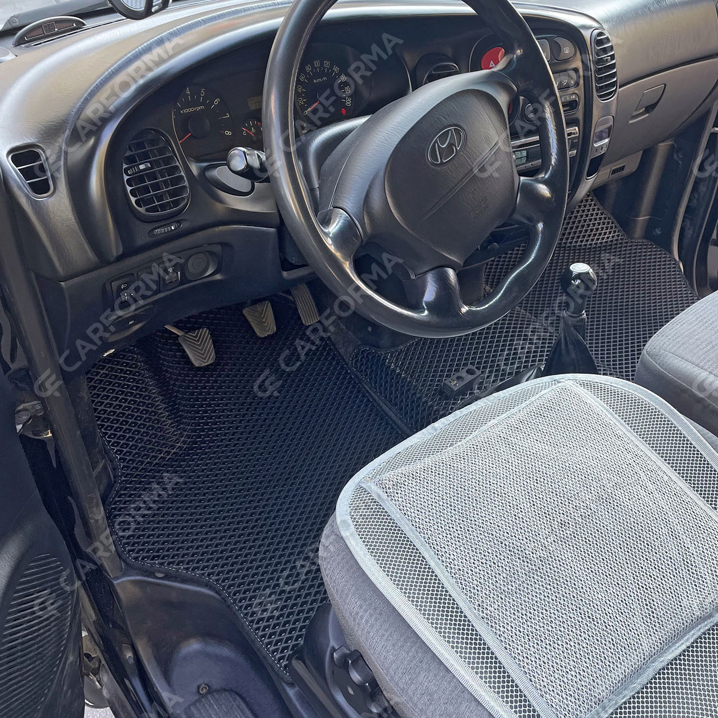 Водительские  коврики  Hyundai Starex 1996&nbsp;-&nbsp;2007 в Ставрополе