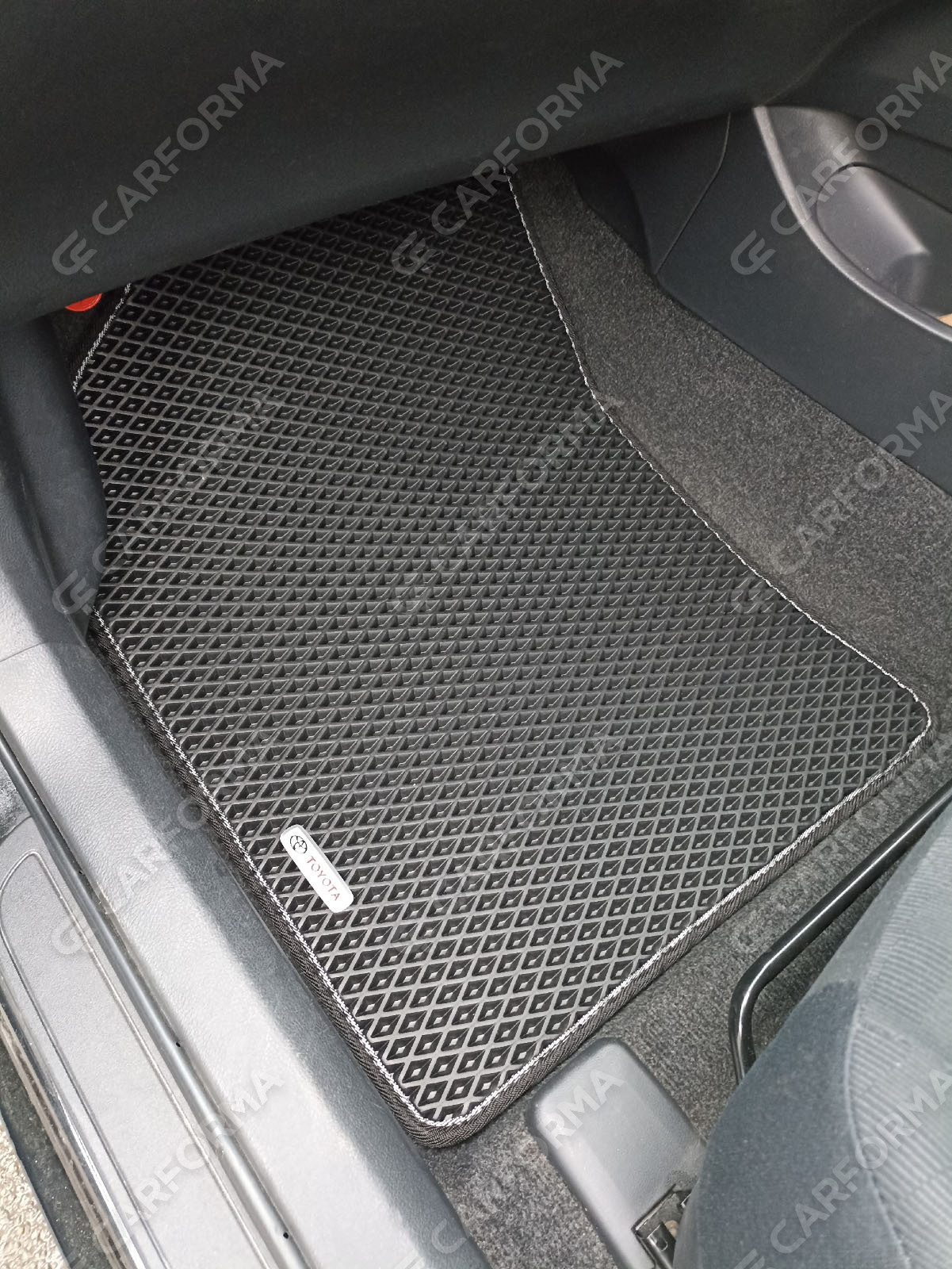 Коврики на Toyota Corolla Axio (E14) 2006&nbsp;-&nbsp;2012 в Ставрополе