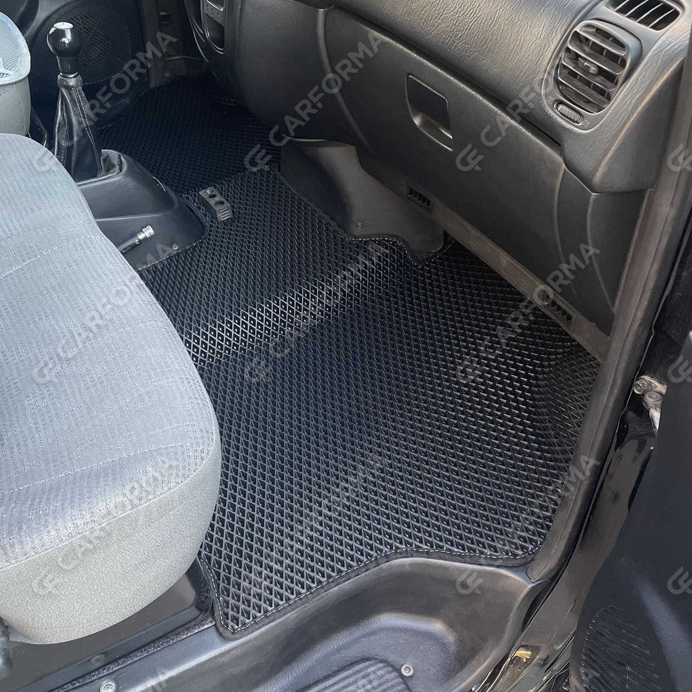 EVA коврики на Hyundai H1 I 1996&nbsp;-&nbsp;2007 в Ставрополе