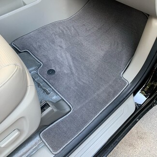 Ворсовые коврики на KIA Carnival III 7 мест 2014 - 2021 в Ставрополе Ворсовые коврики на KIA Carnival III 7 мест 2014 - 2021 в Ставрополе