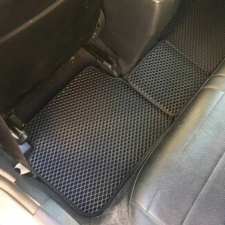 Коврики на Toyota Corolla Axio (E14) 2006&nbsp;-&nbsp;2012 в Ставрополе