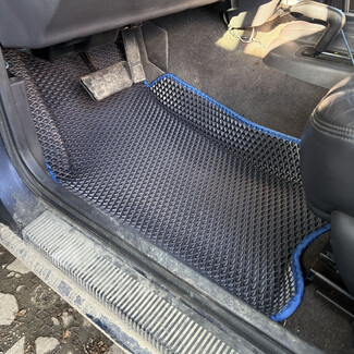 EVA коврики на Jeep Grand Cherokee (ZJ) 1992 - 1999 в Ставрополе EVA коврики на Jeep Grand Cherokee (ZJ) 1992 - 1999 в Ставрополе