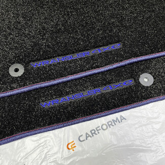 Ворсовые коврики на Jeep Wrangler (JL) 2017 - 2025 в Ставрополе Ворсовые коврики на Jeep Wrangler (JL) 2017 - 2025 в Ставрополе