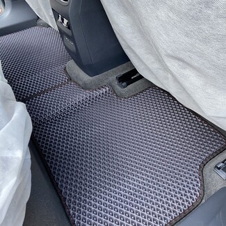 Ворсовые коврики на Audi Q4 e-tron 2021 - 2026 в Ставрополе Ворсовые коврики на Audi Q4 e-tron 2021 - 2026 в Ставрополе