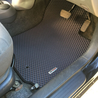 Коврики на Toyota Vitz I 1998 - 2005 в Ставрополе Коврики на Toyota Vitz I 1998 - 2005 в Ставрополе