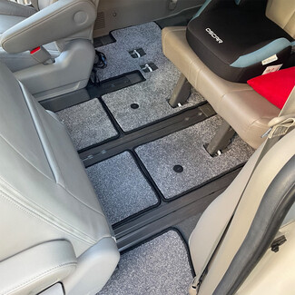 Ворсовые коврики на KIA Carnival III 7 мест 2014 - 2021 в Ставрополе Ворсовые коврики на KIA Carnival III 7 мест 2014 - 2021 в Ставрополе