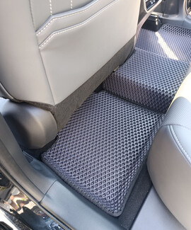 Водительские коврики Toyota Rav4 VI 2025 - 2026 в Ставрополе Водительские коврики Toyota Rav4 VI 2025 - 2026 в Ставрополе