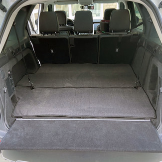 Коврики на Land Rover Discovery V 2016 - 2025 в Ставрополе