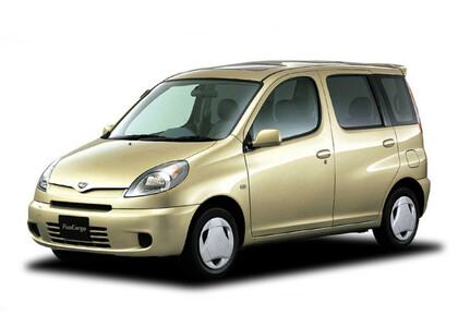 Коврики на Toyota Funcargo 1999 - 2006 в Ставрополе