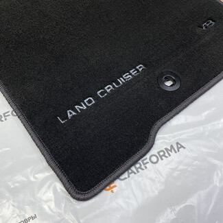 Коврики на Toyota Land Cruiser 200 2007 - 2021 в Ставрополе Коврики на Toyota Land Cruiser 200 2007 - 2021 в Ставрополе